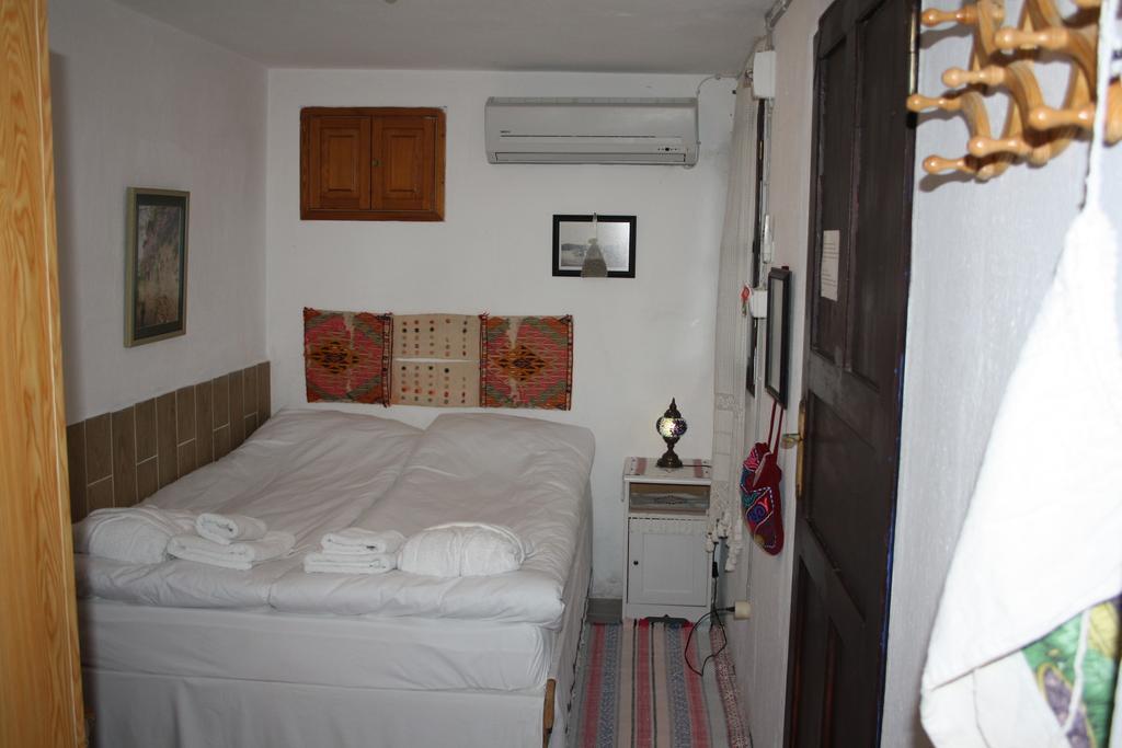 Istanbul Pension Ayvalik Room photo