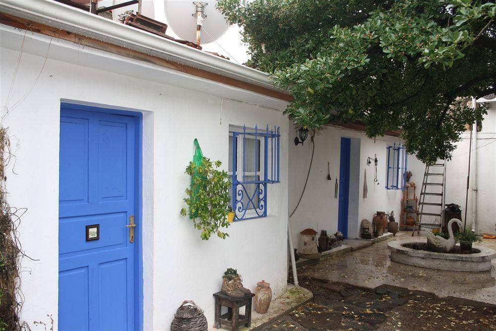 Istanbul Pension Ayvalik Exterior photo